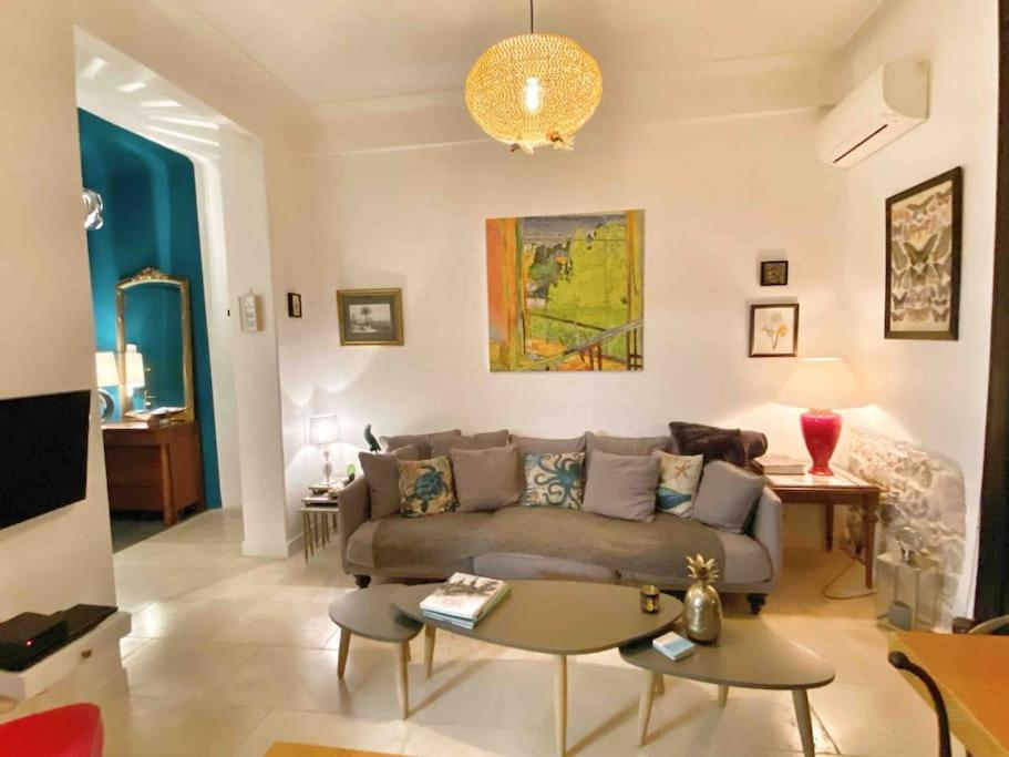 Appartement Homelivia, Luxueux Avec Jardin Prive